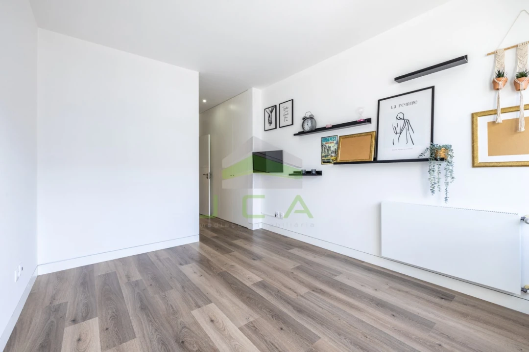 Apartamento T4 para Venda em Marrazes e Barosa Foto 39