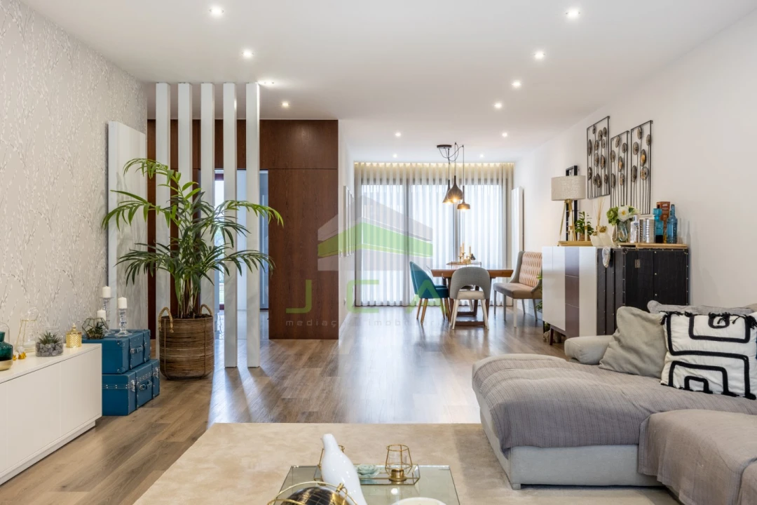 Apartamento T4 para Venda em Marrazes e Barosa Foto 9