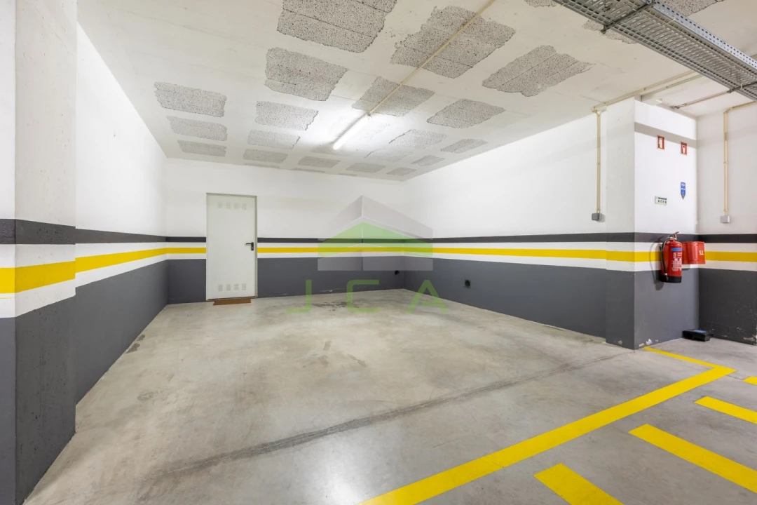 Apartamento T4 para Venda em Marrazes e Barosa Foto 40