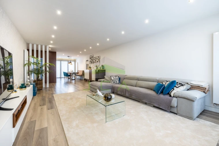 Apartamento T4 para Venda em Marrazes e Barosa Foto 14