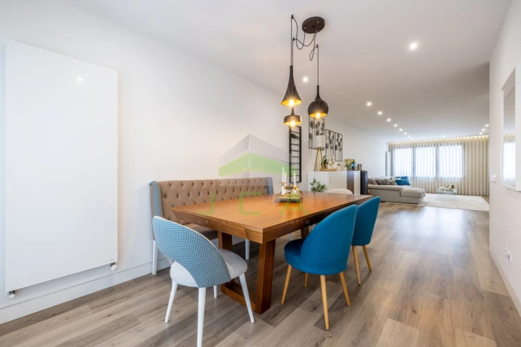 Apartamento T4 para Venda em Marrazes e Barosa Foto 11