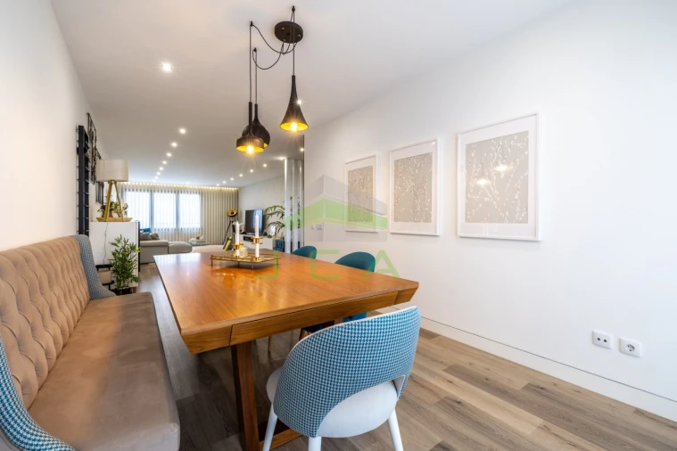 Apartamento T4 para Venda em Marrazes e Barosa Foto 12