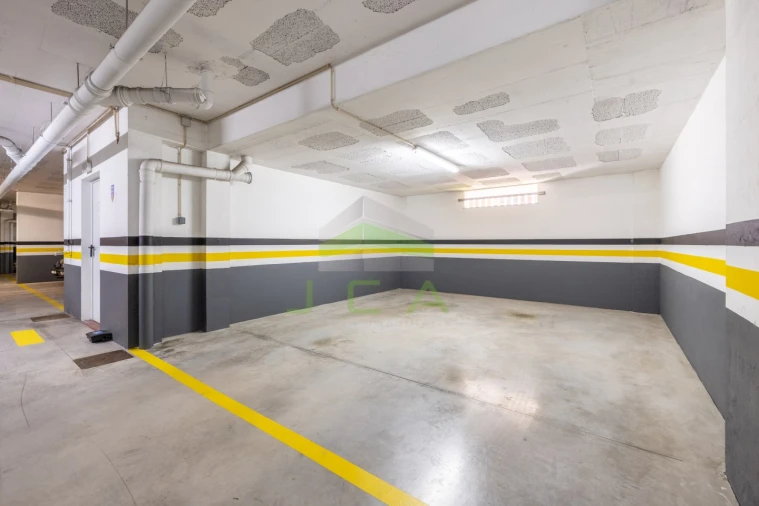 Apartamento T4 para Venda em Marrazes e Barosa Foto 41