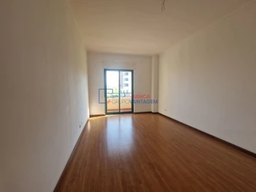 Apartamento T3 para Venda em Alenquer (Santo Estêvão e Triana)
