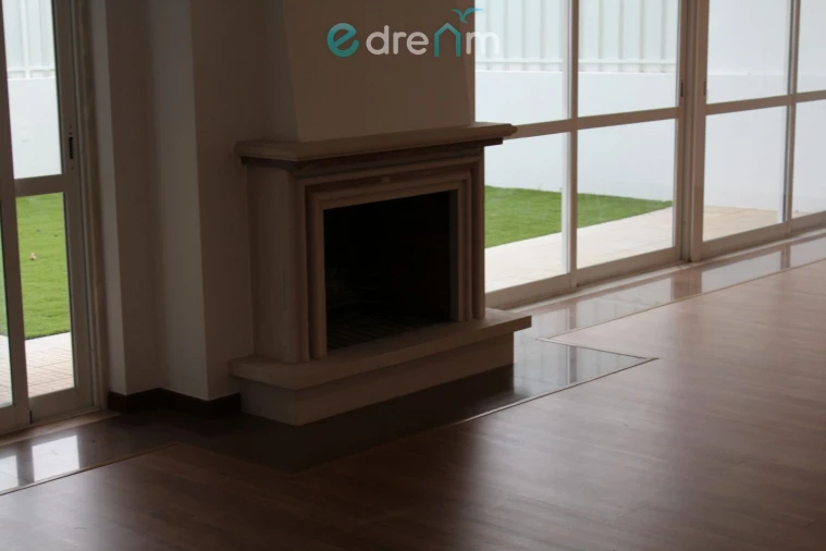 Moradia T4 para Venda em Sesimbra (Castelo) Foto 7