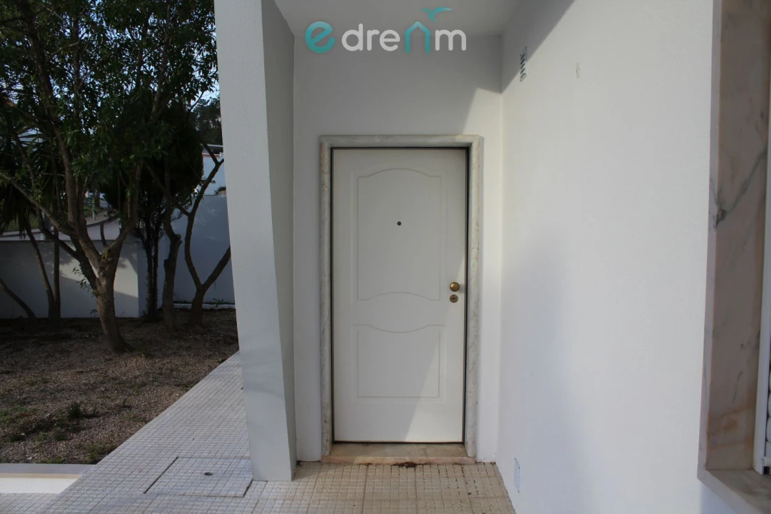 Moradia T4 para Venda em Sesimbra (Castelo) Foto 4