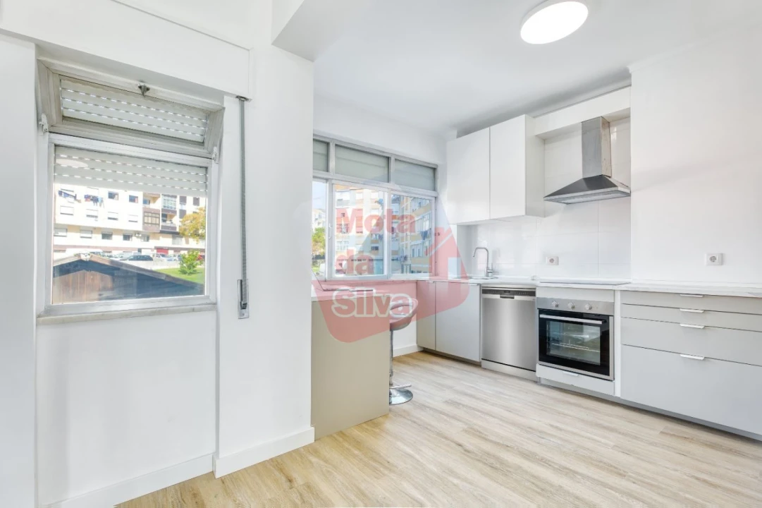 Apartamento T3 para Venda em Setubal (São Sebastião) Foto 4