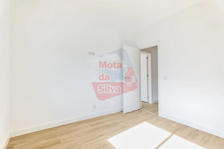 Apartamento T3 para Venda em Setubal (São Sebastião) Foto 19