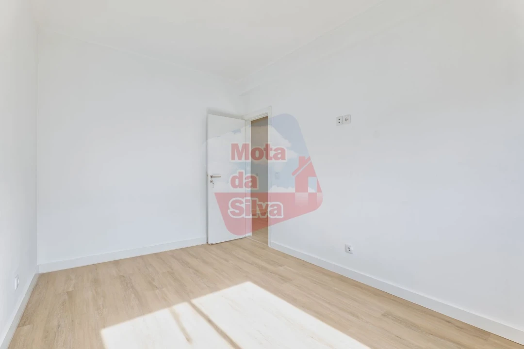 Apartamento T3 para Venda em Setubal (São Sebastião) Foto 20