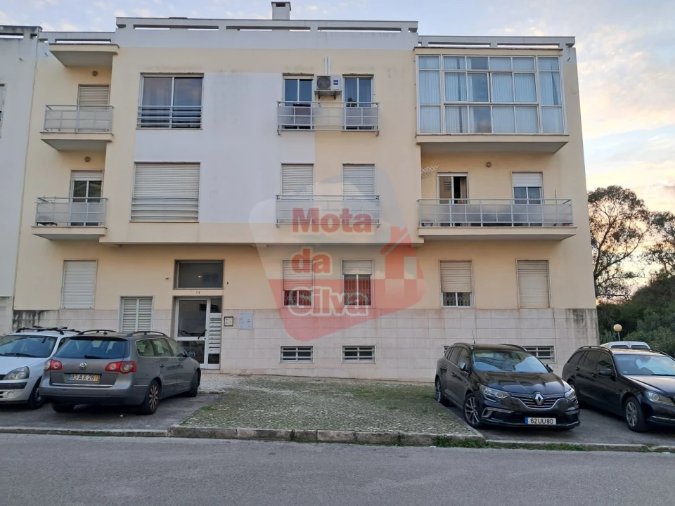 Apartamento T2 para Venda em Laranjeiro e Feijó Foto 14