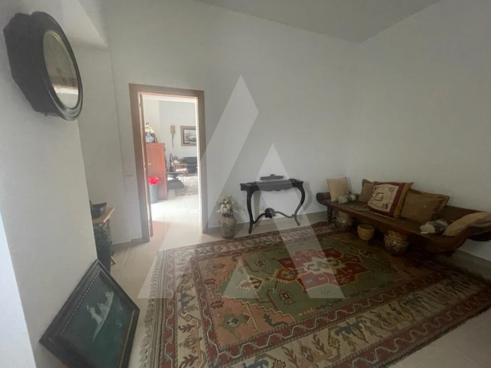 Moradia T4 para Venda em Quelfes Foto 10