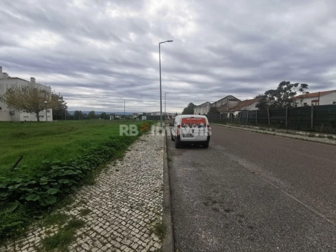 Terreno para Venda em Vila Nova da Barquinha Foto 5