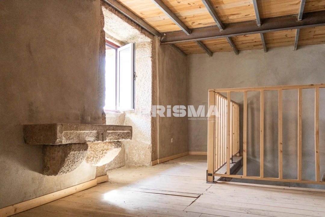 Moradia T2 para Venda em Idanha-A-Nova e Alcafozes Foto 8