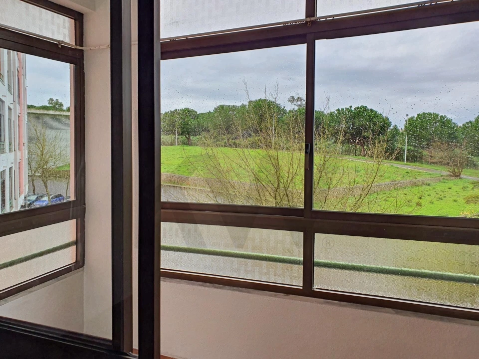 Apartamento T3 para Arrendamento em Almada, Cova da Piedade, Pragal e Cacilhas Foto 17