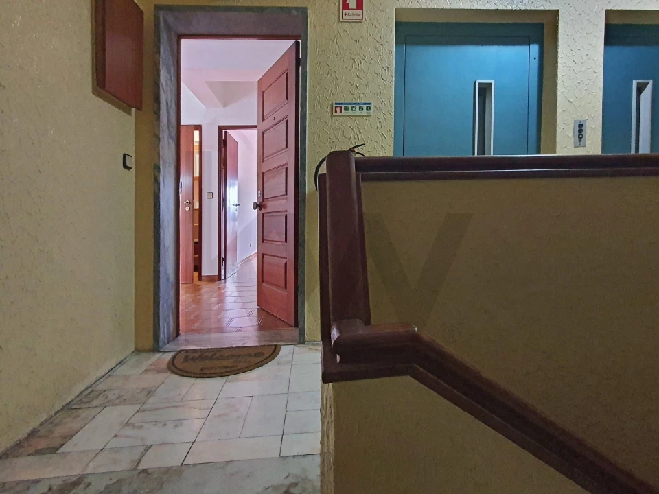 Apartamento T3 para Arrendamento em Almada, Cova da Piedade, Pragal e Cacilhas Foto 24