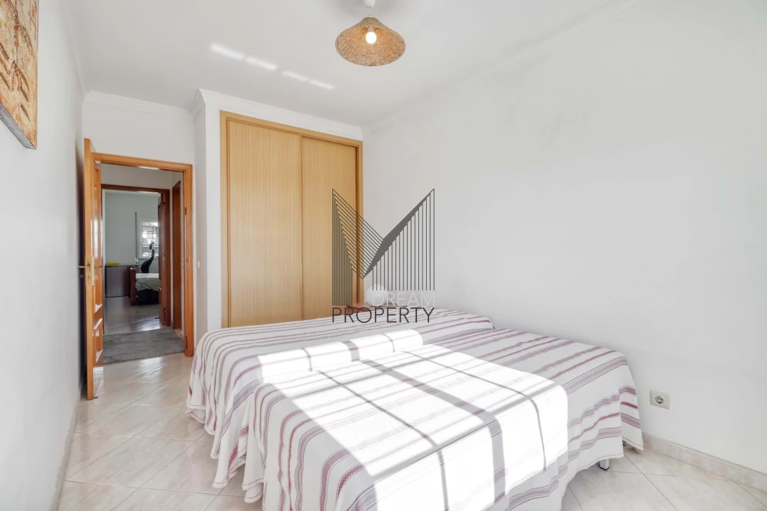 Apartamento T3 para Venda em Almancil Foto 11