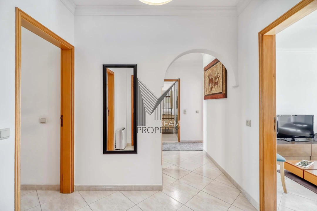 Apartamento T3 para Venda em Almancil Foto 5