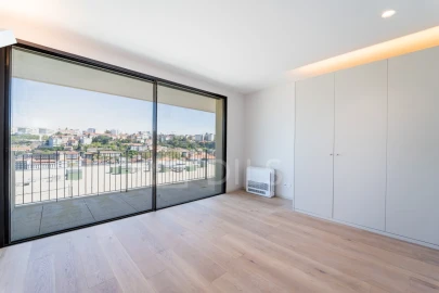 Apartamento T2 para Venda em Santa Marinha e São Pedro da Afurada