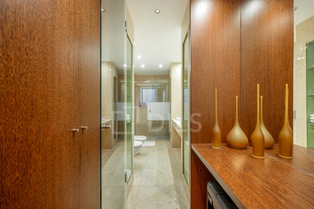 Moradia T4 para Venda em Alcabideche Foto 22