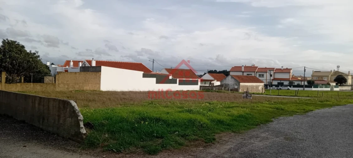 Terreno para Venda em A dos Cunhados e Maceira Foto 3