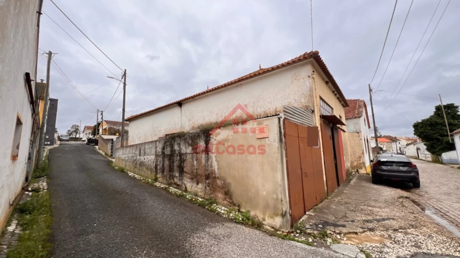 Armazém para Venda em Aldeia Galega da Merceana e Aldeia Gavinha Foto 2