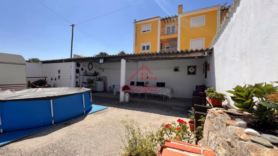 Moradia T2 para Venda em São Pedro da Cadeira Foto 20