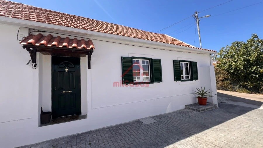 Moradia T2 para Venda em São Pedro da Cadeira Foto 23