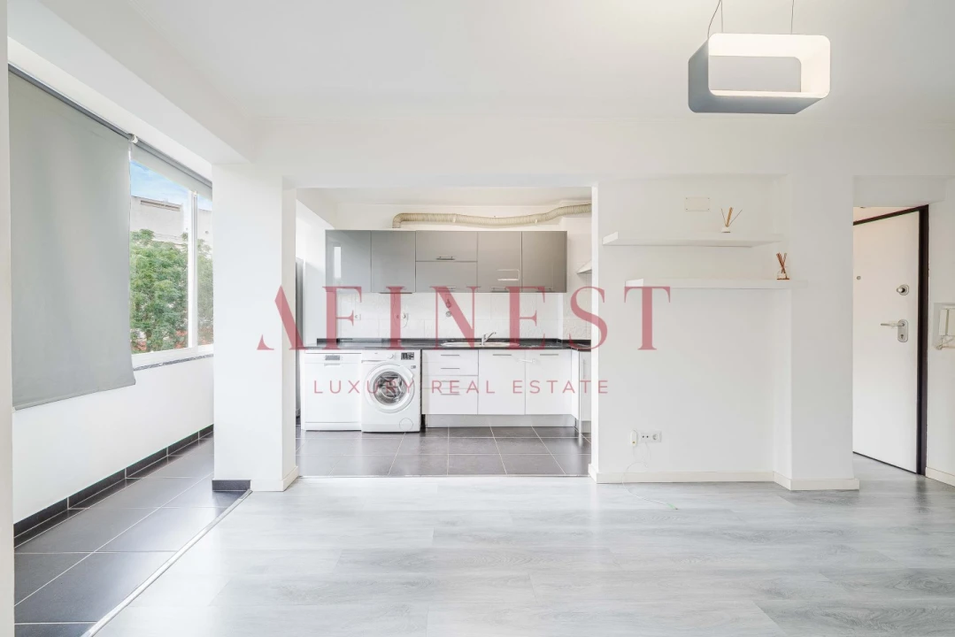 Apartamento T4 para Arrendamento em Alfragide Foto 1