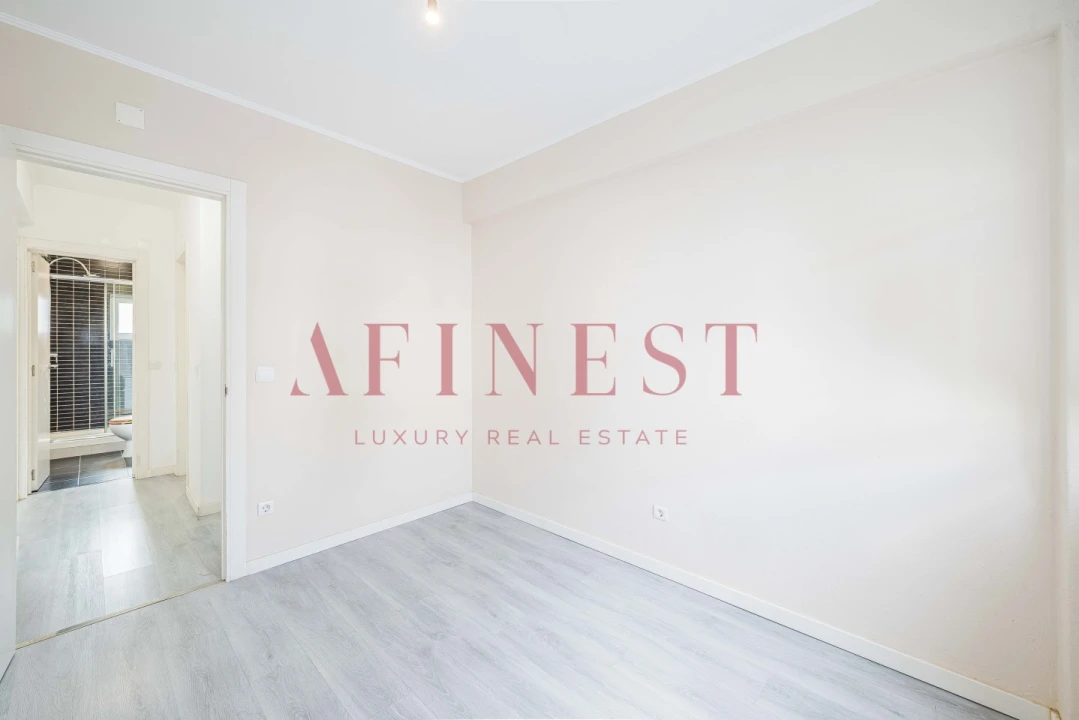 Apartamento T4 para Arrendamento em Alfragide Foto 34