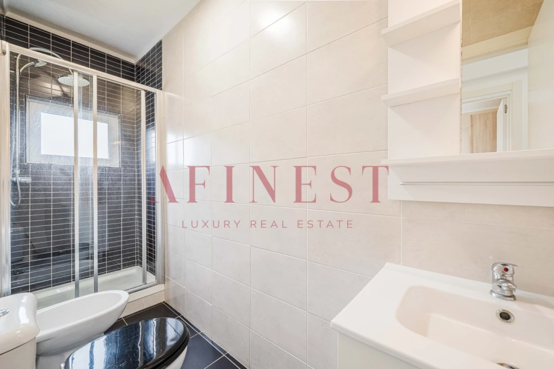 Apartamento T4 para Arrendamento em Alfragide Foto 47