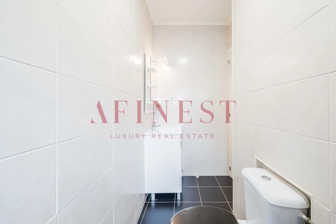 Apartamento T4 para Arrendamento em Alfragide Foto 50