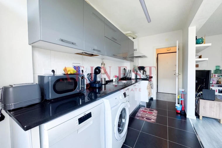 Apartamento T4 para Arrendamento em Alfragide Foto 12