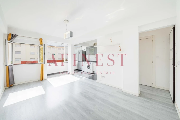 Apartamento T4 para Arrendamento em Alfragide Foto 17