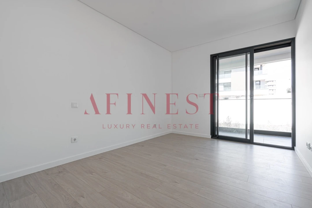 Apartamento T2 para Venda em Venteira Foto 16