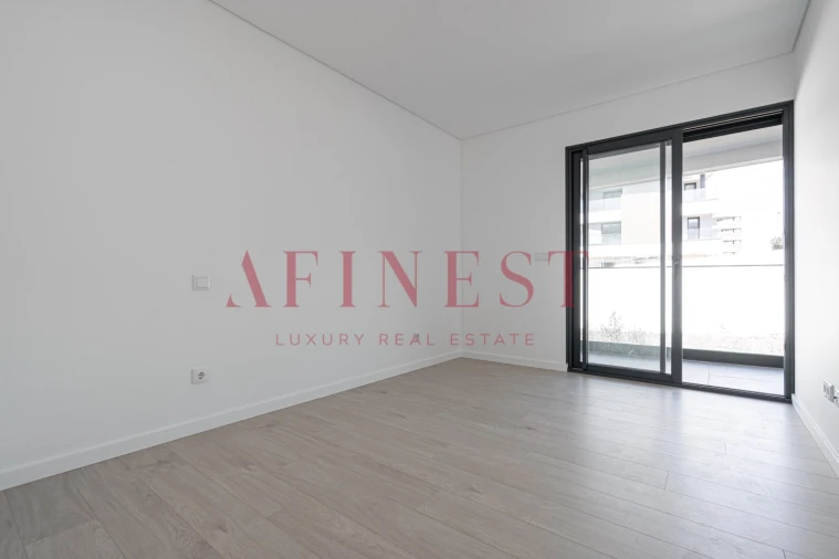 Apartamento T2 para Venda em Venteira Foto 16