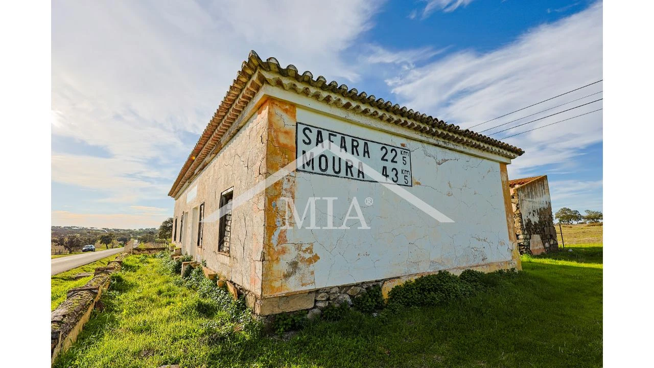 Moradia T2 para Venda em Barrancos Foto 2