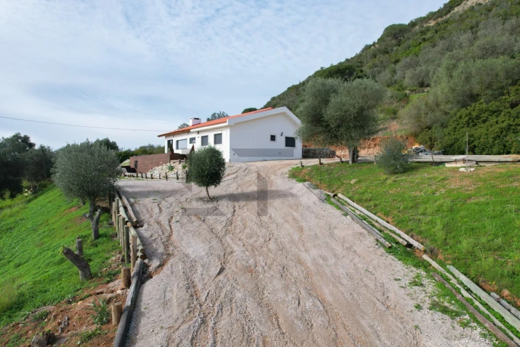 Moradia T3 para Venda em União das Freguesias de Setúbal Foto 10