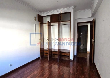 Apartamento T2 para Venda em Algueirão-Mem Martins