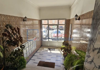 Apartamento T2 para Venda em Algueirão-Mem Martins