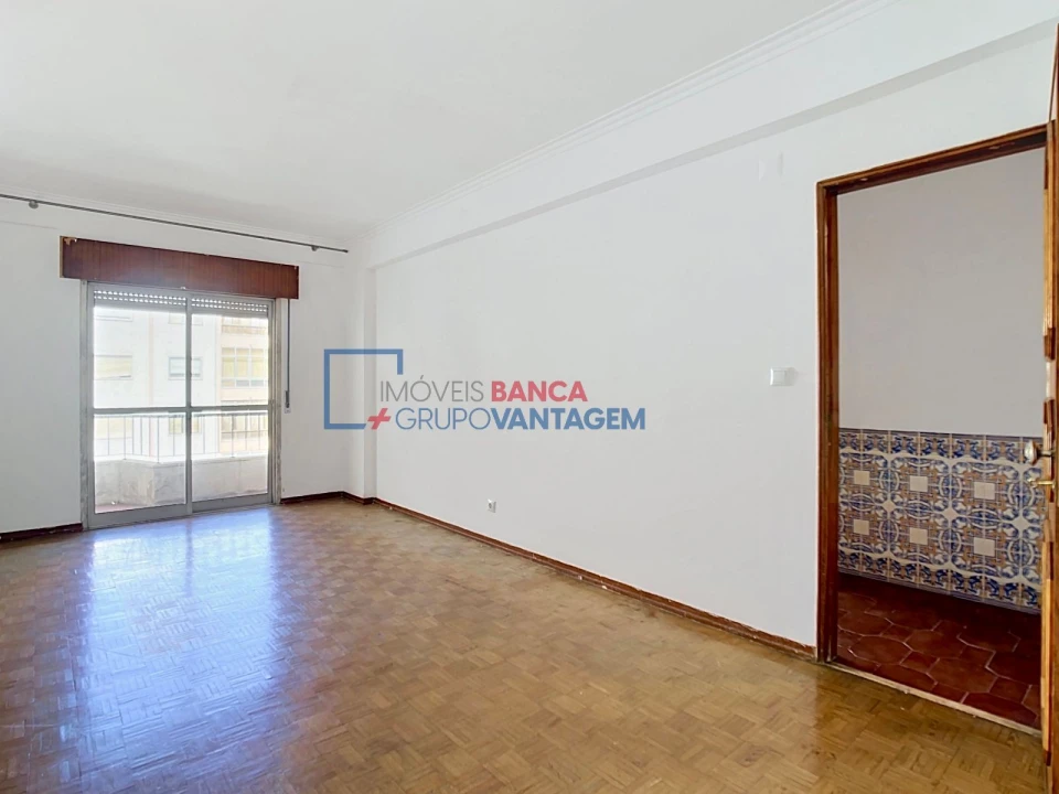 Apartamento T3 para Venda em Queluz e Belas Foto 6