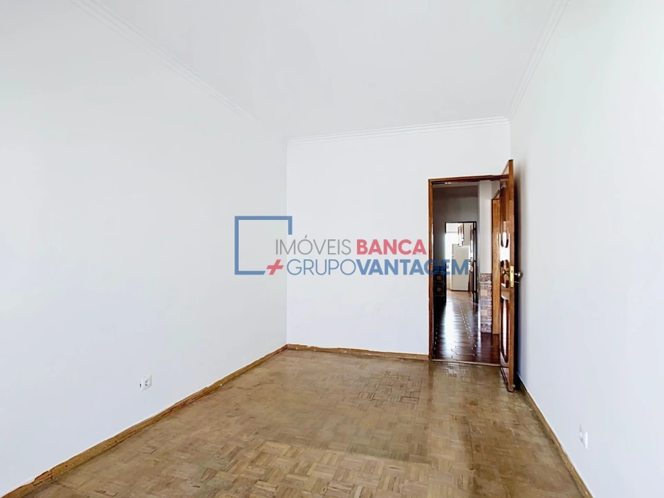 Apartamento T3 para Venda em Queluz e Belas Foto 10