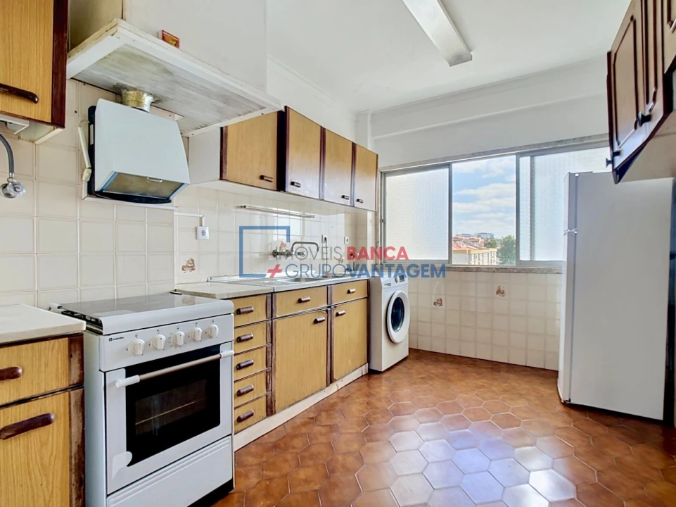 Apartamento T3 para Venda em Queluz e Belas Foto 19