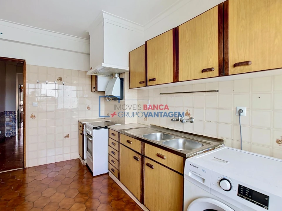 Apartamento T3 para Venda em Queluz e Belas Foto 20