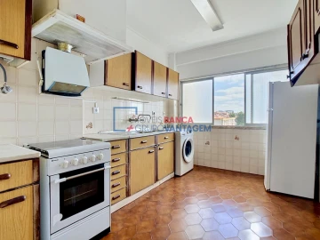Apartamento T3 para Venda em Queluz e Belas
