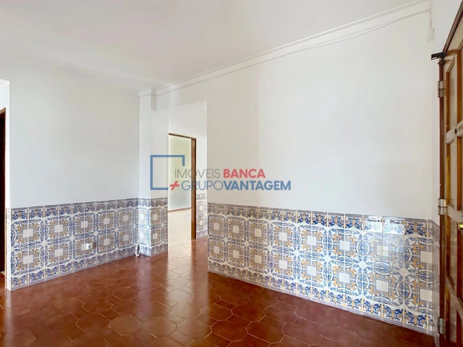 Apartamento T3 para Venda em Queluz e Belas Foto 3