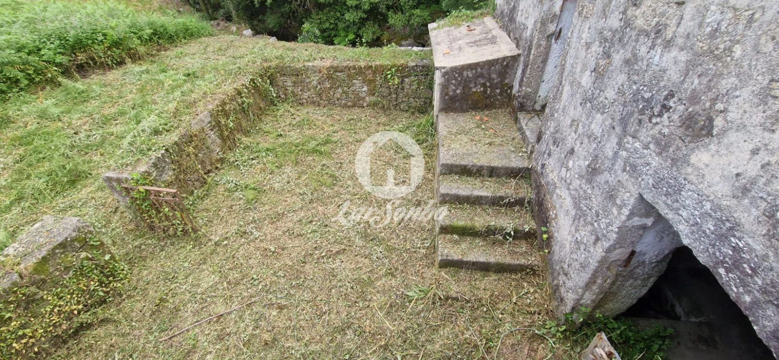 Moradia T3 para Venda em Monte Córdova Foto 10