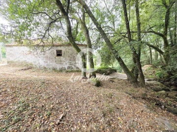 Moradia T3 para Venda em Monte Córdova