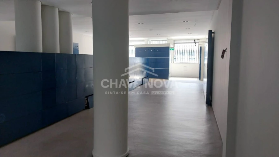 Moradia T6 para Venda em Custóias, Leça do Balio e Guifões Foto 11