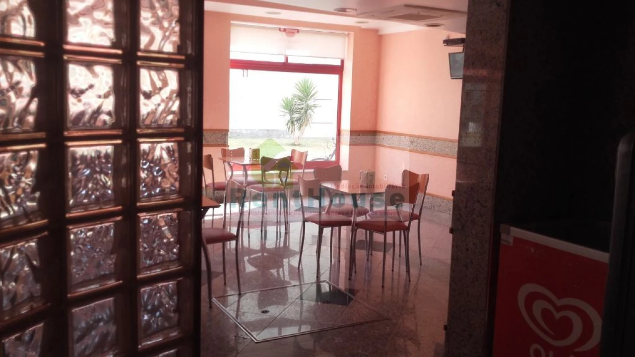 Loja para Venda em Vila Verde Foto 3