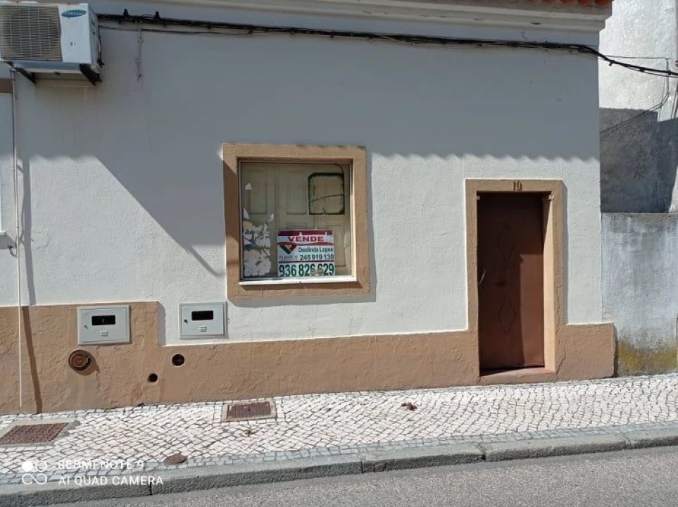 Loja para Venda em Foros de Arrão Foto 1